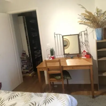 Charmante Chambre Avec Salle De Bain Privee Habitación en casa particular